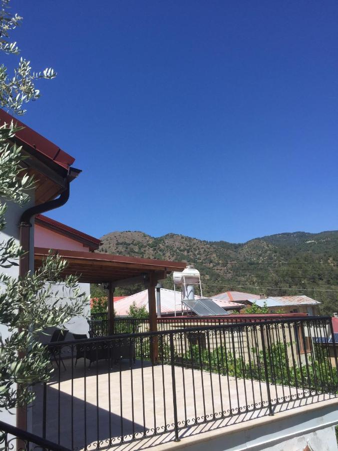 Love Holiday Suite 2 Tris Elies Extérieur photo
