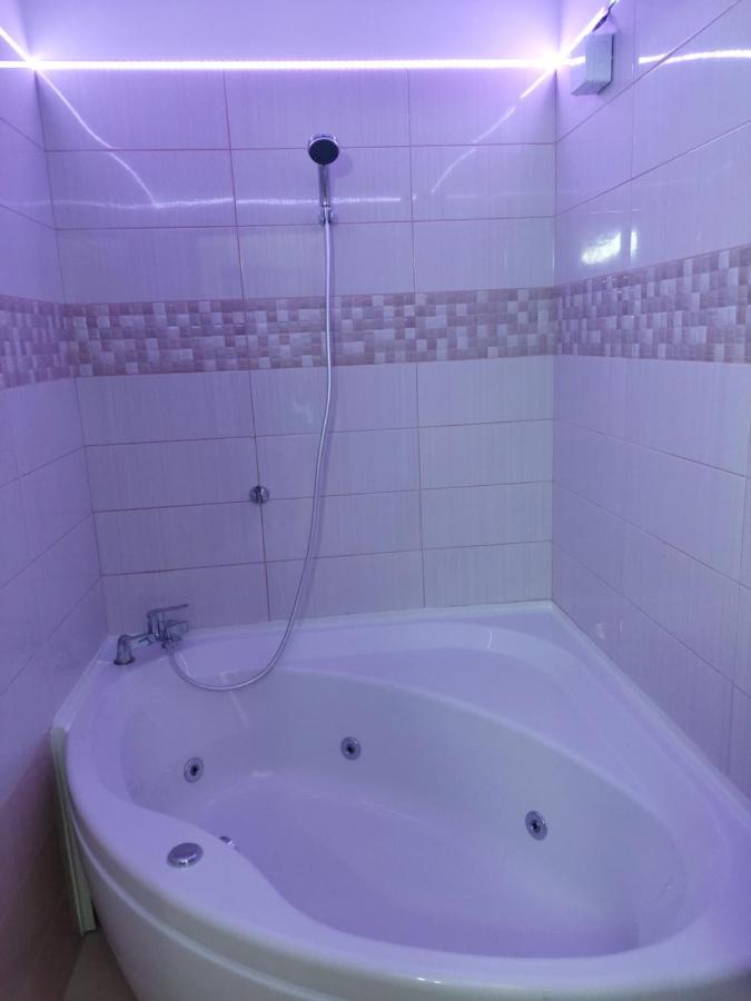 Love Holiday Suite 2 Tris Elies Extérieur photo