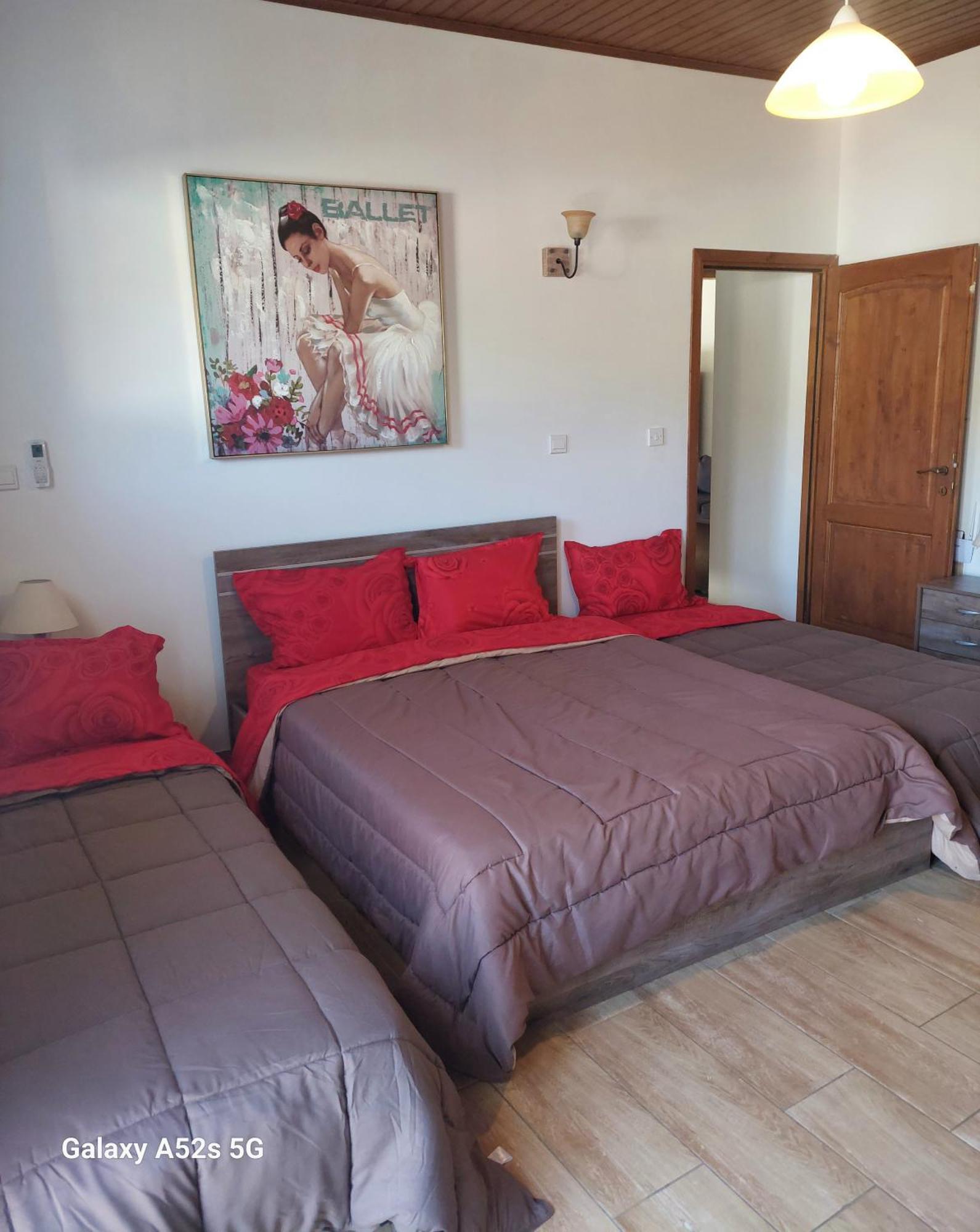 Love Holiday Suite 2 Tris Elies Extérieur photo